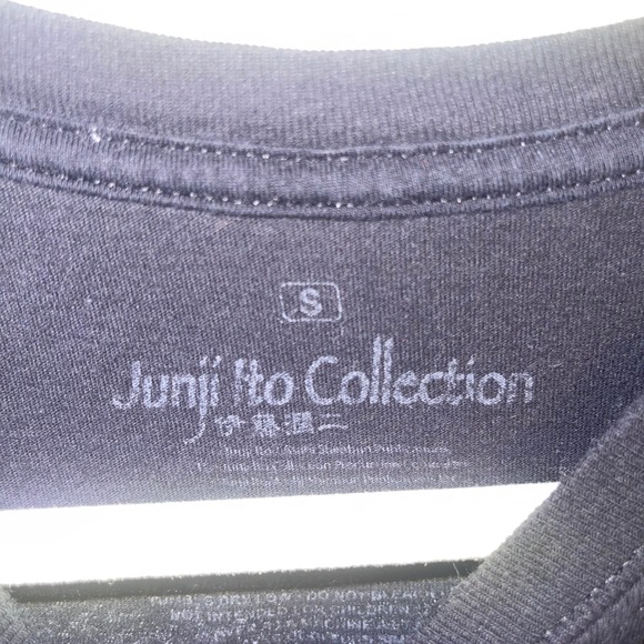 Junji Ito Collection Crunchyroll Horror Manga Tee S Black Anime Graphic Shirt - Picture 3 of 3